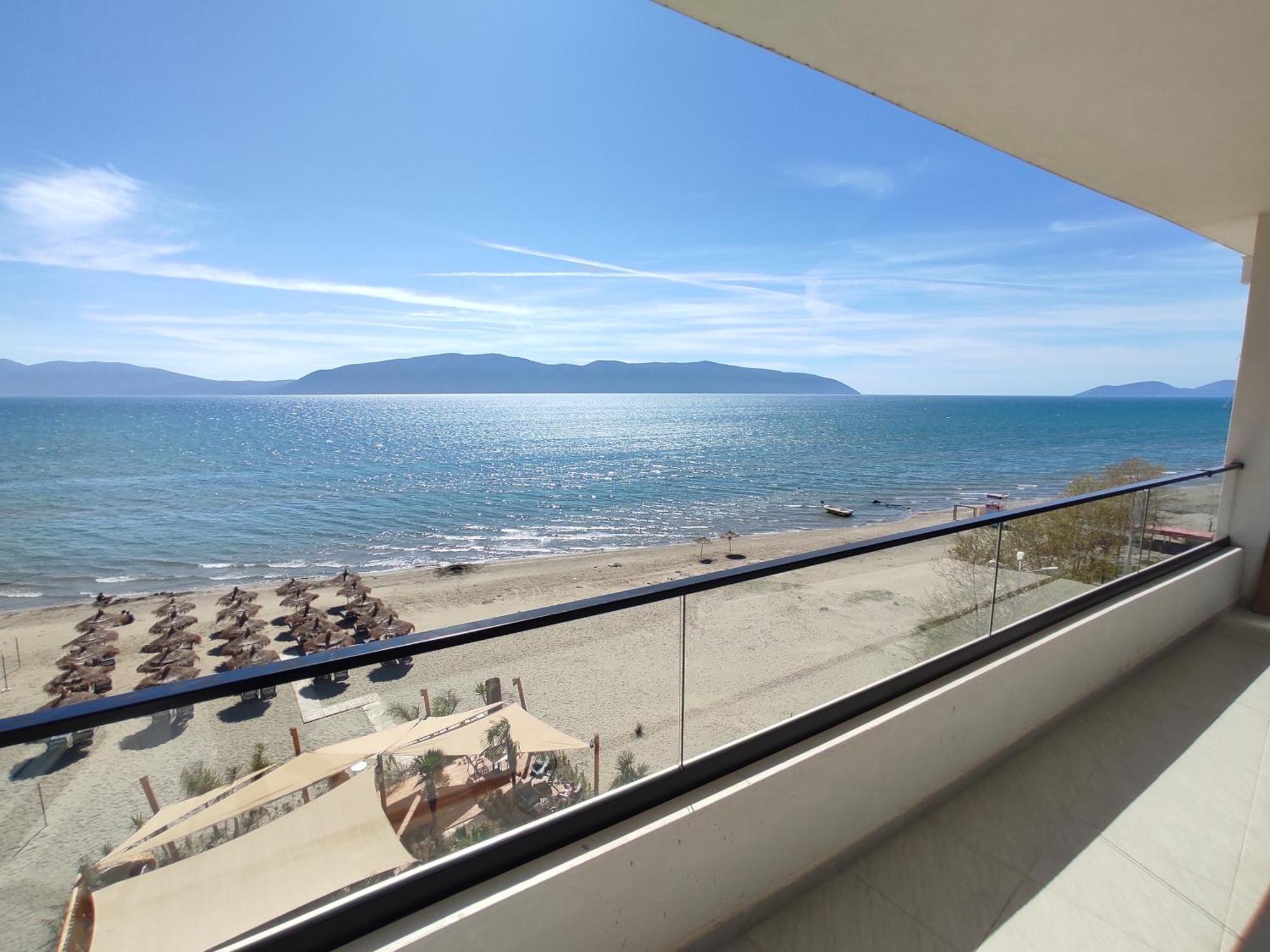 Ideal Sea View Apartment Вльора Екстер'єр фото