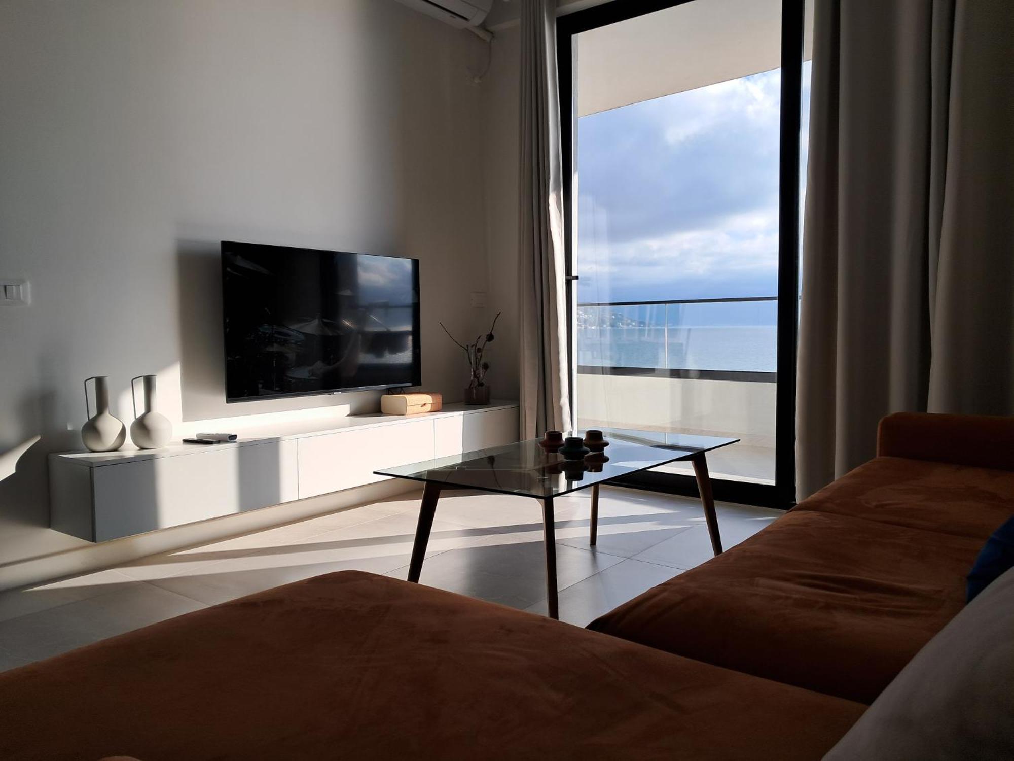 Ideal Sea View Apartment Вльора Екстер'єр фото